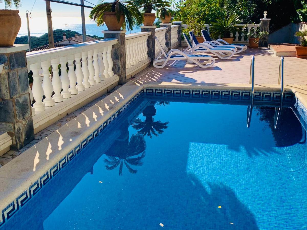 Mediterranean Villa Investingspain Sea View And Pool Lloret de Mar Bagian luar foto