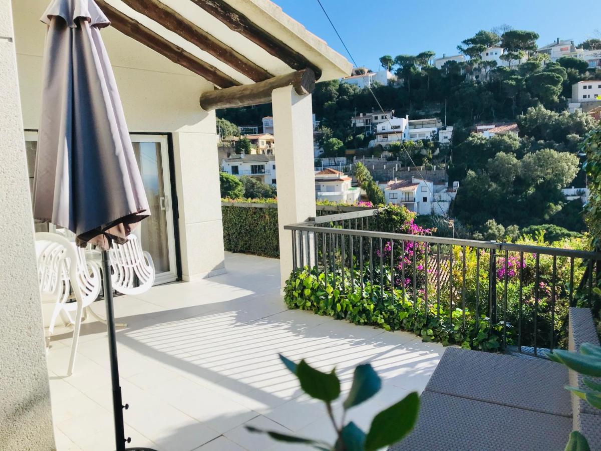 Mediterranean Villa Investingspain Sea View And Pool Lloret de Mar Bagian luar foto